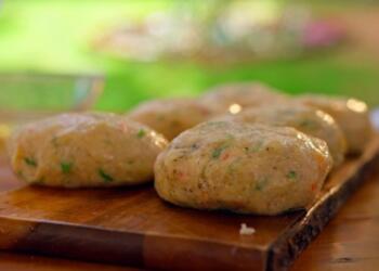 «Σεισμός» στην αγορά: Ο ΕΦΕΤ ανακαλεί γνωστό μπιφτέκι κοτόπολο, βρέθηκε σαλμονέλα