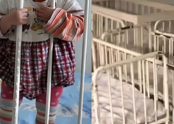 Ρώτησε γιατί κανένα από τα 100 μωρά στο ορφανοτροφείο δεν κλαίει. Η απάντηση θα τη στοιχειώνει για πάντα