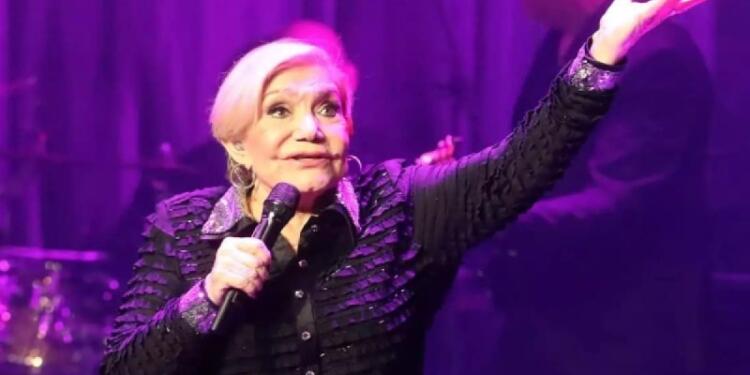 Nέες εξελίξεις για την Μαρινέλλα: Η κόρη της ζήτησε από τους γιατρούς να μην προχωρήσουν σε χειρουργείο