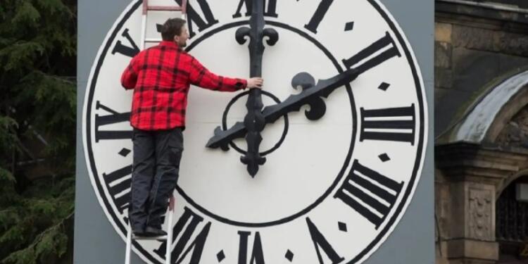 Αλλάζει η ώρα τον Οκτώβριο 2024 – Η ανακοίνωση του υπουργείου Υποδομών