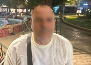 Ραγδαίες εξελίξεις: Αναγνώρισαν τον «αόρατο Έλληνα» – Έλεγε πως είναι υιοθετημένος