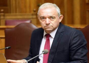 Ο Ευθύμης Λέκκας είπε τη δραματική αλήθεια για τα νεκρά ψάρια στο Βόλο: «Διαχρονικές οι επιπτώσεις από την καταστροφή»