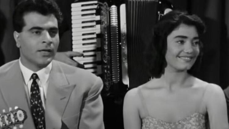 Όταν η Μαρινέλλα παντρεύτηκε τον Στέλιο Καζαντζίδη – Η σπάνια φωτογραφία από το γάμο τους