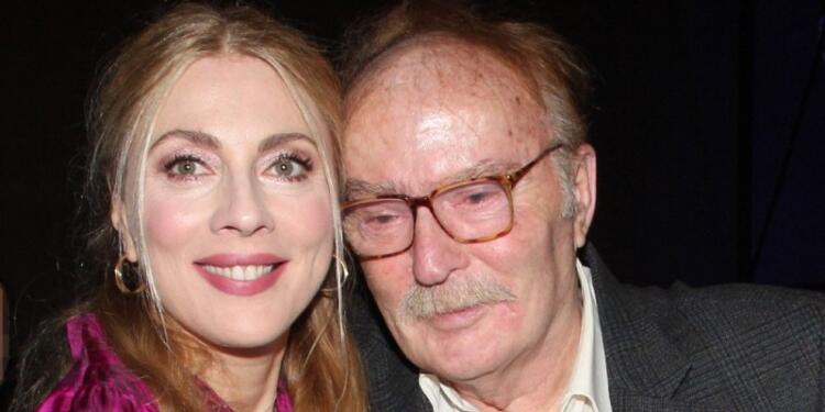 Θρήνος για την Σμαράγδα Καρύδη: Πέθανε ο Ντίνος Καρύδης σε ηλικία 85 ετών!