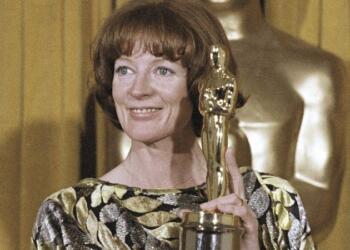 Πέθανε η θρυλική ηθοποιός Μάγκι Σμιθ – Ήταν η «καθηγήτρια» του Χάρι Πότερ