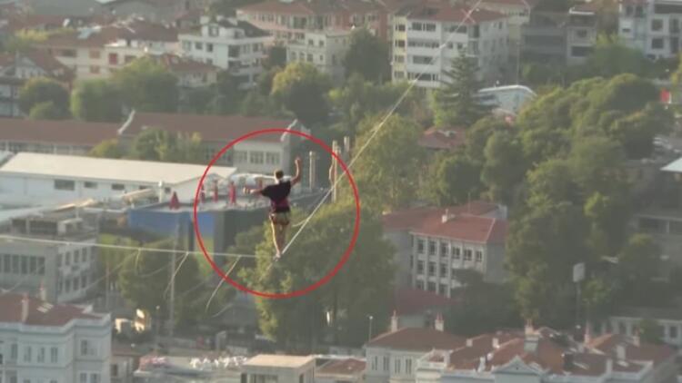 «Κόβει» την ανάσα: Ακροβάτης πέρασε από την Ασία στην Ευρώπη με slackline (video)