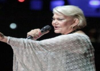 Τι είναι το αιμορραγικό εγκεφαλικό που υπέστη η Μαρινέλλα