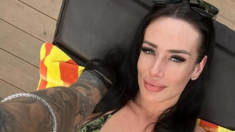 Σοκαριστική εξομολόγηση: «Είμαι συνοδός πολυτελείας και μου δίνουν 1.300 ευρώ μόνο για να συζητήσουν μαζί μου»