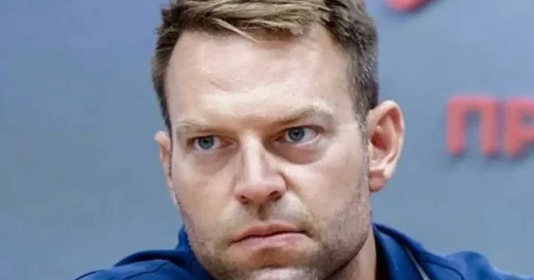 «Εξαφανίστηκε» ο Στέφανος Κασσελάκης – Δεν απαντάει στα τηλέφωνα