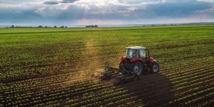 Είχε τον πιο τραγικό θάνατο μέσα στο χωράφι: Νεκρός γεωργός, τον καταπλάκωσε το τρακτέρ του την ώρα που όργωνε