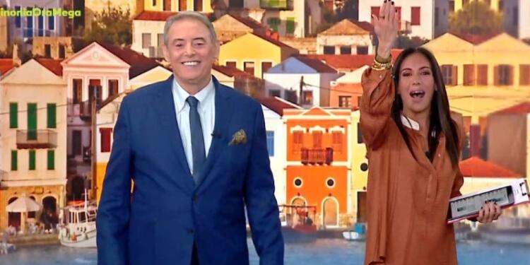 Μπήκαν… με φόρα και απρόοπτο για την πρώτη καλημέρα Ανθή Βούλγαρη και Ιορδάνης Χασαπόπουλος: Το ατύχημα στην πρεμιέρα για την νέα σεζόν (video)