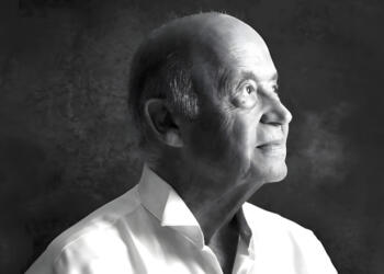 Σταμάτησαν του ρολογιού οι δείκτες: Πέθανε ο κορυφαίος Μίμης Πλέσσας μία βδομάδα πριν κλείσει τα 100