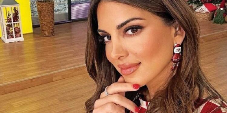 Πριν τις πλαστικές: Οι παλιές φωτο που η Σταματίνα Τσιμτσιλή θέλει να εξαφανίσει