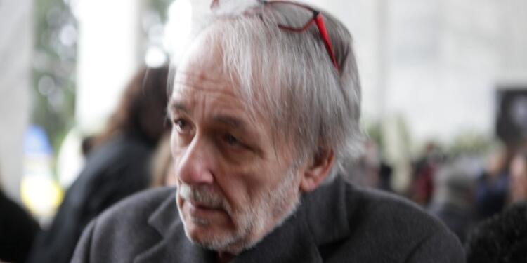 Ξαφνικό τέλος για τον Ανδρέα Μικρούτσικο! Άλλαξαν όλα μέσα σε έναν μήνα για τον παρουσιαστή