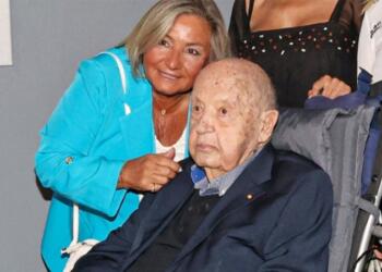 «Άκουσε αυτό που ήθελε, κάνει ένα “αααχ” και ξεψύχησε» – Αποκαλυπτική η σύζυγος του Μίμη Πλέσσα μετά τον θάνατό του