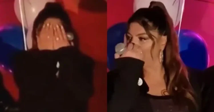 Φώναξε «Ο μπαμπάς μου παιδιά, ο μπαμπάς μου» και μετά ξεσπά σε κλάματα η Έλενα Παπαρίζου