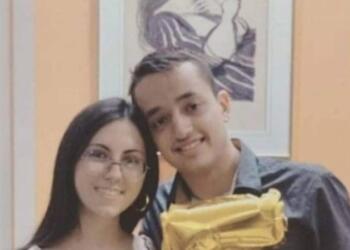 Σαν σήμερα 4 χρόνια πριν ο φονικός σεισμός στη Σάμο: Όταν ο Άρης και η Κλαίρη «έφυγαν» αγκαλιά