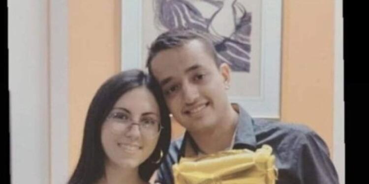 Σαν σήμερα 4 χρόνια πριν ο φονικός σεισμός στη Σάμο: Όταν ο Άρης και η Κλαίρη «έφυγαν» αγκαλιά