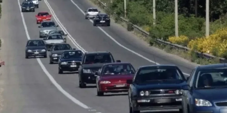 «Κλείδωσε»: Χαράτσι στα παλιά αυτοκίνητα και «τσιμπημένα» τέλη κυκλοφορίας