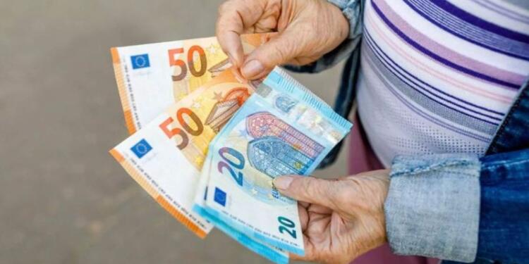 Συντάξεις Ιανουαρίου 2025: Ανατροπή με την πληρωμή τους! Πότε θα γίνει;