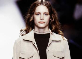 Ανείπωτη θλίψη: Σούπερ μόντελ των 90s πέθανε στην Κω λίγο μετά τον γάμο της – Ήταν καλή φίλη της Κέιτ Μος