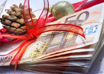 Ξεχάστε την 21η Δεκεμβρίου: Μέχρι τότε πρέπει να έχει καταβληθεί το Δώρο Χριστουγέννων!