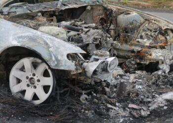 Τρία θανατηφόρα τροχαία σε ένα βράδυ: Έχασε τη ζωή της γυναίκα στο Κιάτο, «έσβησαν» 2 νεαροί σε Καβάλα και Αγρίνιο – Εγκεφαλικά νεκρή 17χρονη