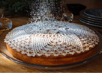 Βασιλόπιτα με χυμό πορτοκάλι που θα την κάνετε για πολλά χρόνια, δοκιμάστε την.