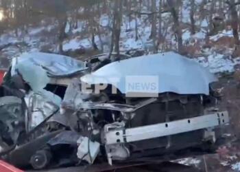 Τροχαίο δυστύχημα στις Πρέσπες: Συγκλονίζει ο οδηγός του ΕΚΑΒ που βρήκε νεκρό τον γιο του – «Έπρεπε να ξεπαγώσω – Ήταν αργά»