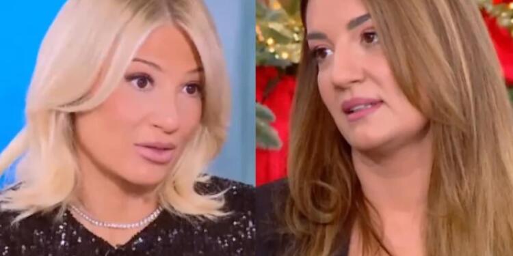 «Κάγκελο» η Φαίη Σκορδά με την Ελίνα Παπίλα: «Γλωσσοκοπάνα με έλεγες, έτσι με είπες» (video)