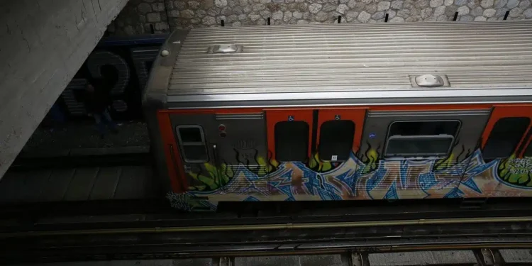 ΗΣΑΠ: Νεκρός ο άνδρας που έπεσε στον σταθμό «Άγιος Ελευθέριος»