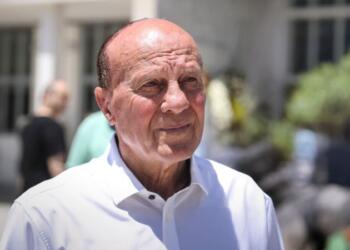 Σοβαρή καταγγελία για τον θάνατό του Μίμη Δομάζου – «Αυτό ήταν έγκλημα! Στο διαγνωστικό κέντρο στο Χαλάνδρι τον…»