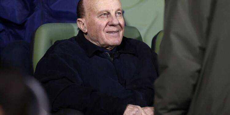 Συγκλονίζει ο εγγονός του Μίμη Δομάζου για τον θάνατό του: «Τον είδα, πρόλαβα να του πω…»