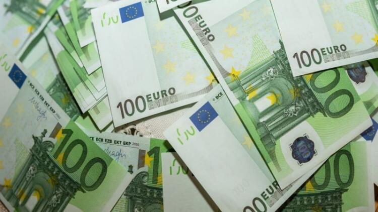 Μπαράζ πληρωμών e- ΕΦΚΑ και ΔΥΠΑ: Ποιοι πάνε ταμείο μέχρι και την Παρασεκυή (03/01)