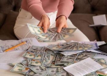 Αλλάζει η τύχη σας: Τα 3 ζώδια που μαγνητίζουν τον πλούτο