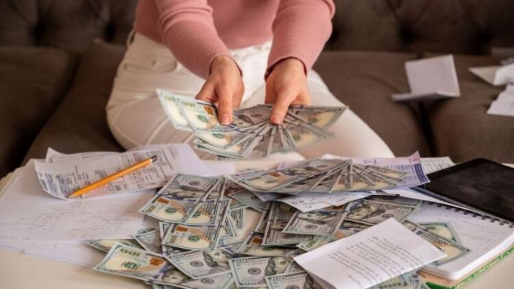 Αλλάζει η τύχη σας: Τα 3 ζώδια που μαγνητίζουν τον πλούτο