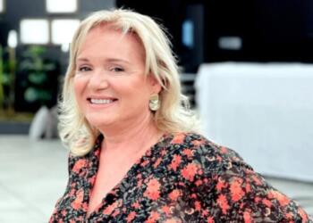 Μαρία Καβογιάννη: Σπάνια εμφάνιση με τον σύζυγό της, πρώτη φορά τον βλέπουμε