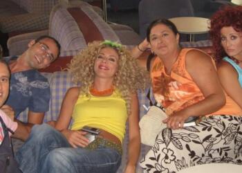 Η Ελλάδα δε βλέπει μόνο «Παρά Πέντε»: Σαρώνουν οι παλιές σειρές στην prime time και την νυχτερινή ζώνη