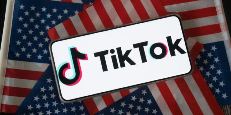 Τα πάνω – κάτω για χιλιάδες influencers: Τέλος το TikTok από τις ΗΠΑ!