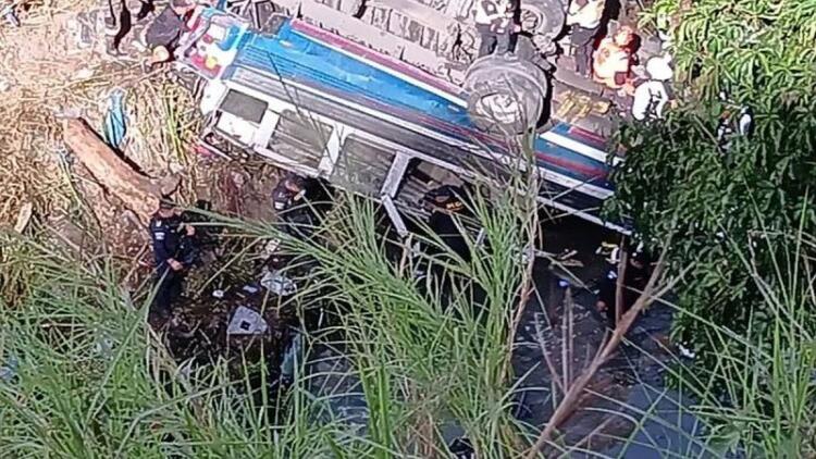 Πάνω από 50 νεκροί – Πολύνεκρο δυστύχημα με λεωφορείο