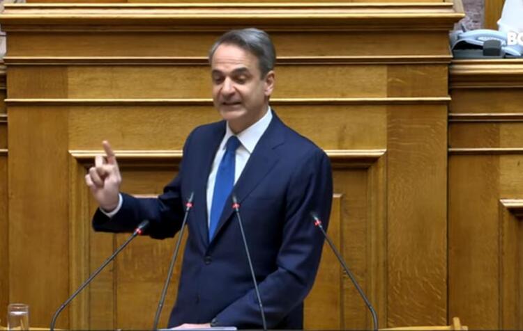 Τα Τέμπη καθυστερούν τον ανασχηματισμό του Μητσοτάκη: Ο γρίφος του Δένδια