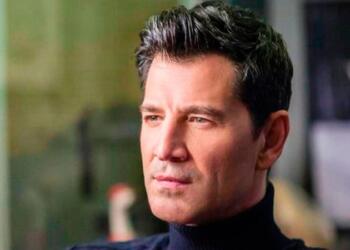 Εξοργισμένος ο Σάκης Ρουβάς: «Είναι ντροπή, είναι ντροπή» – Η αντίδραση για την αμοιβή στο καρναβάλι της Ξάνθης