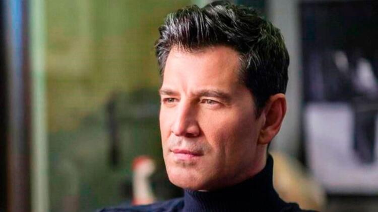 Εξοργισμένος ο Σάκης Ρουβάς: «Είναι ντροπή, είναι ντροπή» – Η αντίδραση για την αμοιβή στο καρναβάλι της Ξάνθης