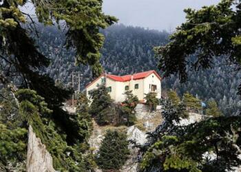 Καιρός σήμερα (10/02): Βαρυχειμωνία με φουλ κρύο και χιόνια! Αρνιακός και Μαρουσάκης προειδοποιούν