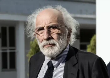 Με εγκεφαλικό ο Αλέξανδρος Λυκουρέζος μεταφέρθηκε εσπευσμένα στον Ερυθρό Σταυρό