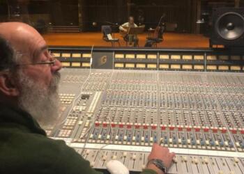 Πέθανε ο ηχολήπτης που «υπέγραψε» δεκάδες δισκογραφικές δουλειές, Παναγιώτης Πετρονικολός