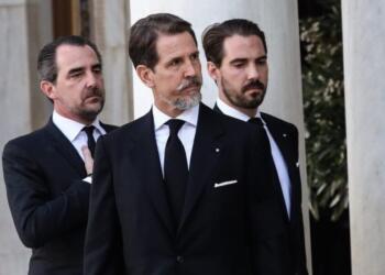 Έρχεται η απόλυτη «βόμβα»: Μπαίνουν οι Ντε Γκρες στην πολιτική;