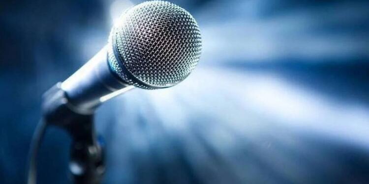 Συνελήφθη κορυφαίος Έλληνας τραγουδιστής – Επιχείρησε να διαφύγει από μπλόκο για αλκοτέστ, παραλίγο να παρασύρει τροχονόμο