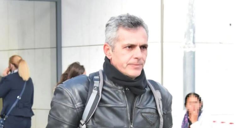 Χαμός με αυτά που είπε ο Μάριος Αθανασίου για τους κουκουλοφόρους στη σημερινή συγκέντρωση στο Σύνταγμα