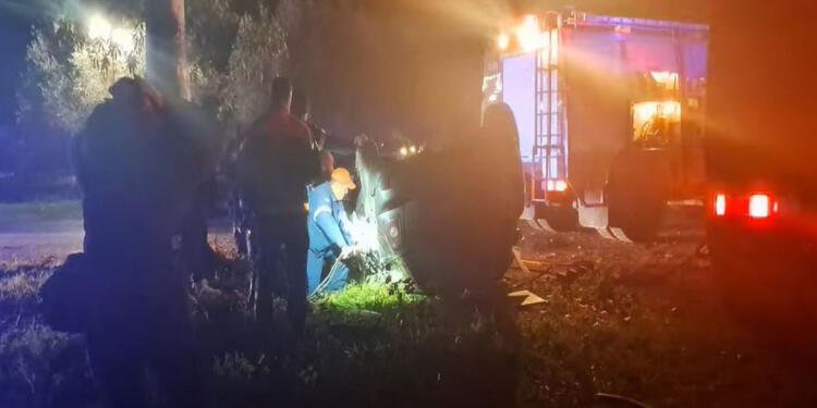 Φρικτό τροχαίο στη Σπάρτη: Νεκροί και οι 3 φοιτητές, 20 και 21 ετών – Το ΙΧ καρφώθηκε σε δέντρο (video)